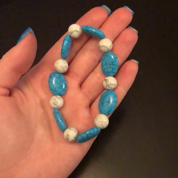🌸Turquoise and Amazonite Stretch Bracelet - Picture 3 of 3